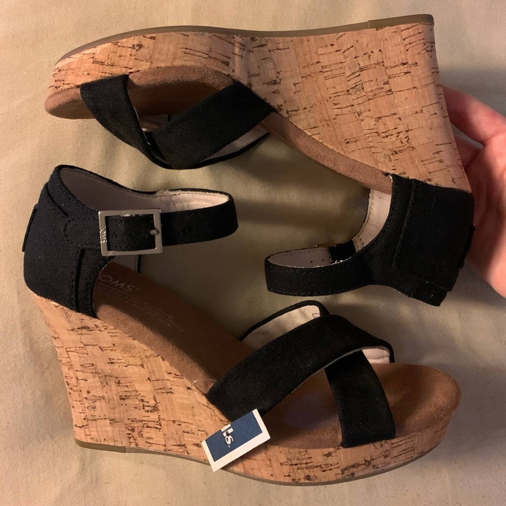 Toms Black Wedged Sandals
